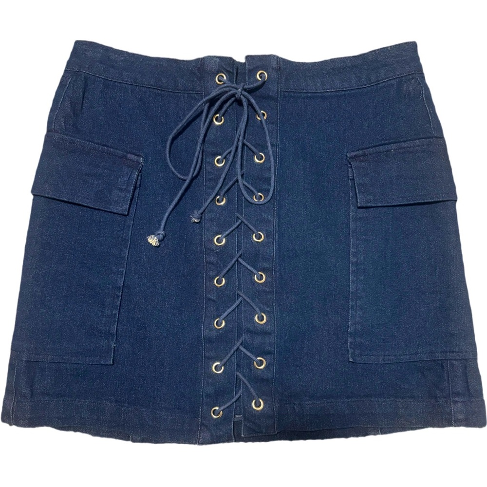 Cute skirt, worn once:)
